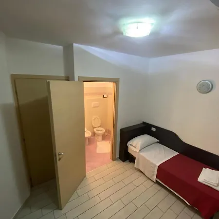 Poma 3* Milán